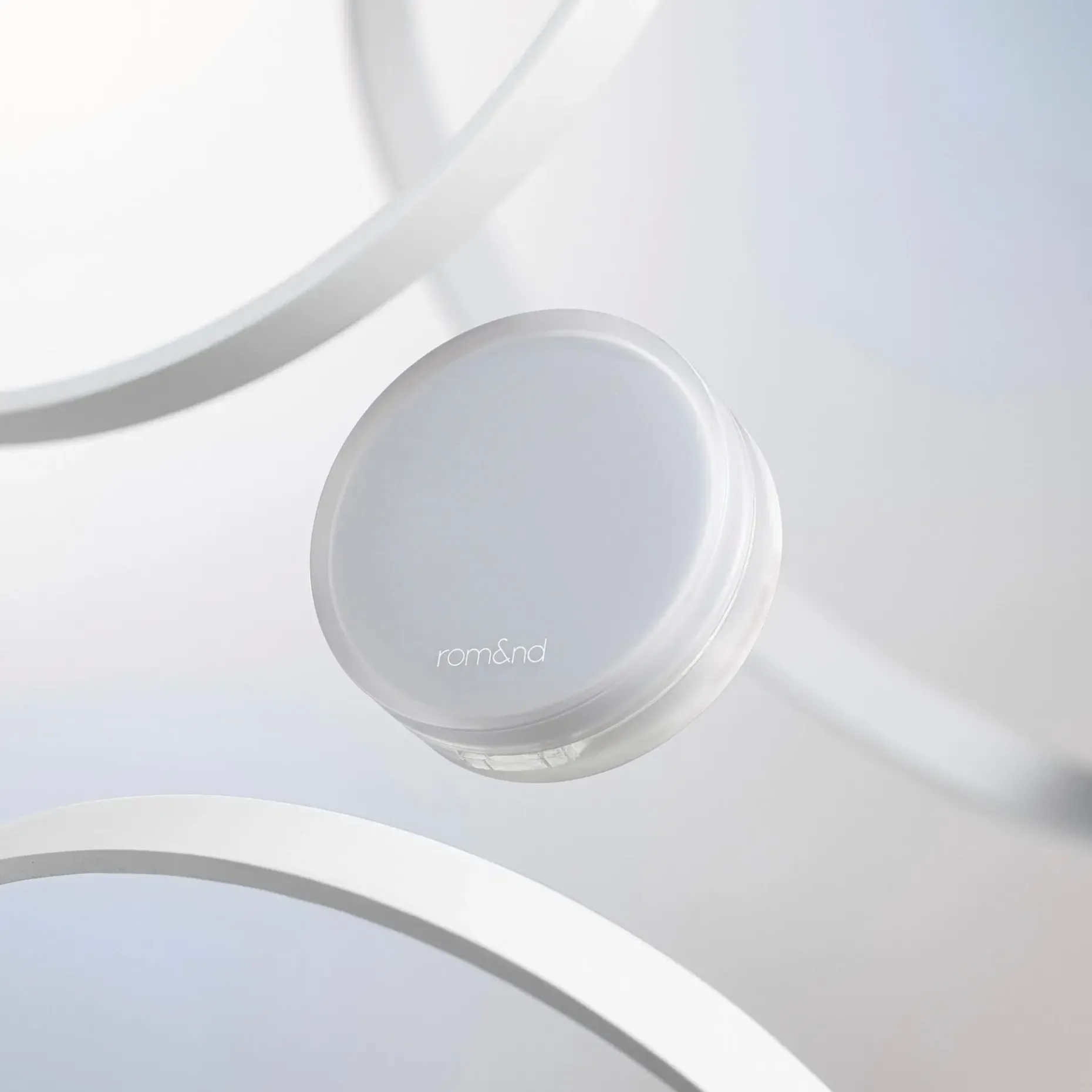 rom&nd NU ZERO CUSHION meikkivoide