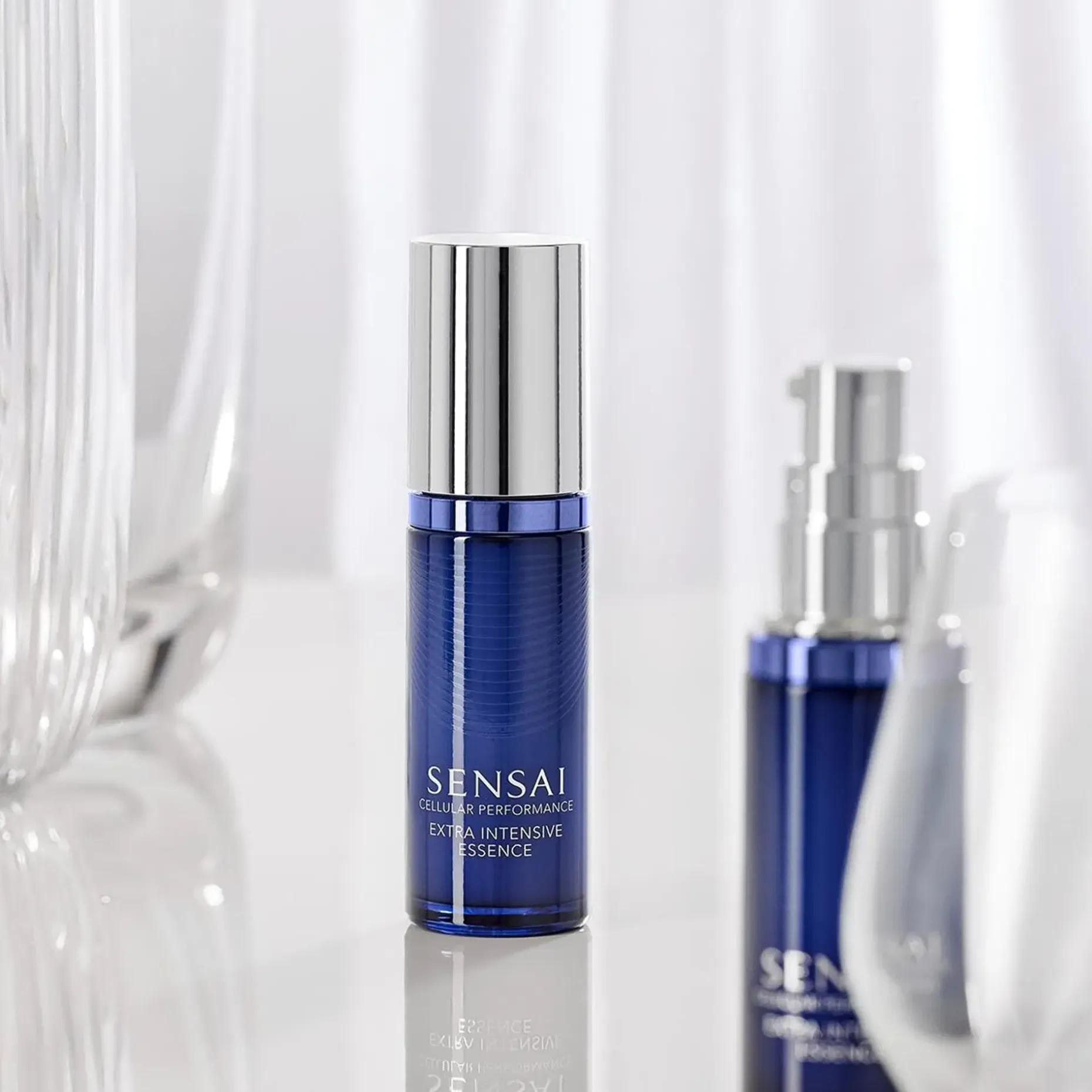 SENSAI Cellular Performance Extra Intensive Essence seerumi 40 ml