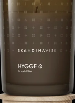 Skandinavisk HYGGE Tuoksukynttilä puukannella 200g, ruskea