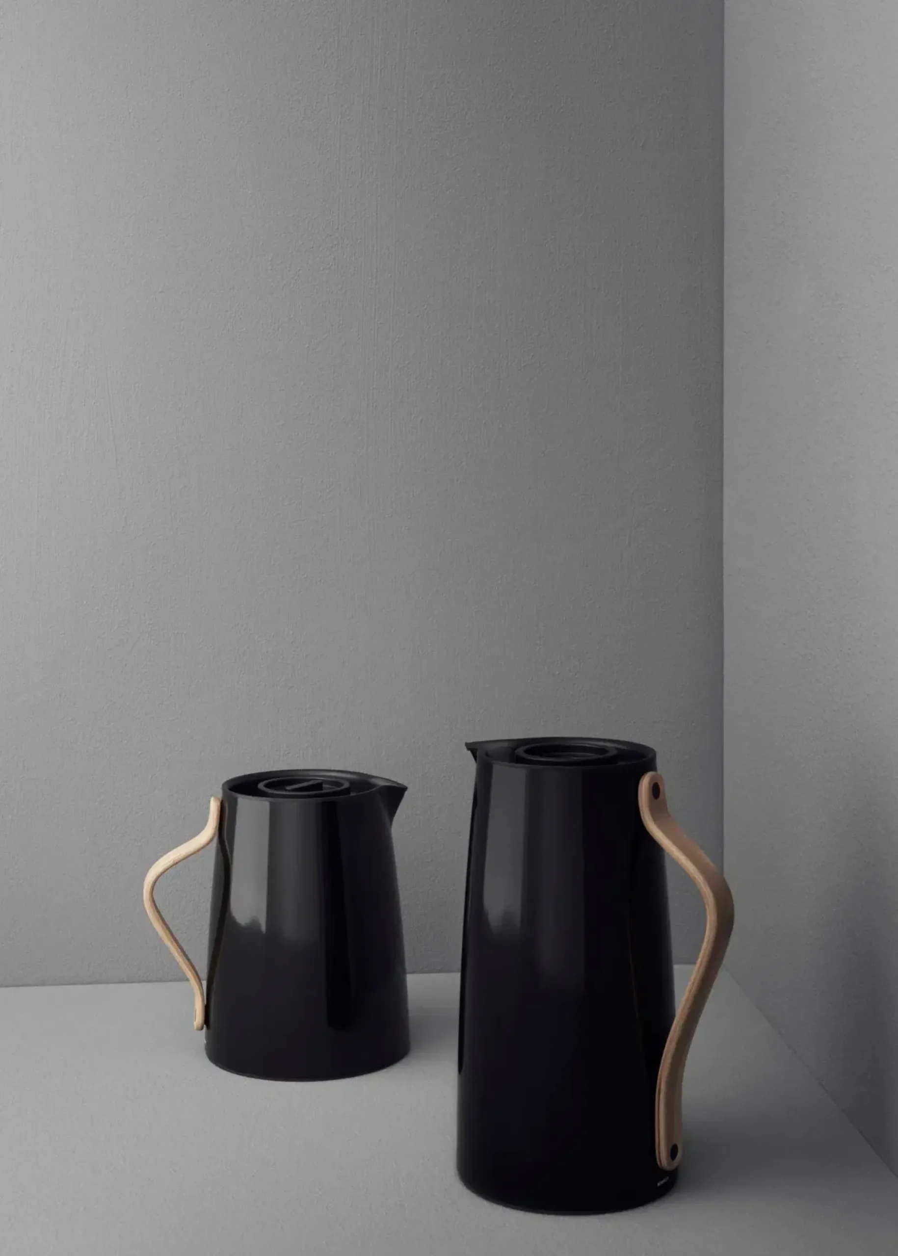 Stelton Emma kahvitermoskannu 1,2 l, musta
