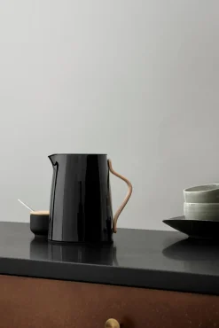 Stelton Emma termoskannu teelle 1,0 l, musta