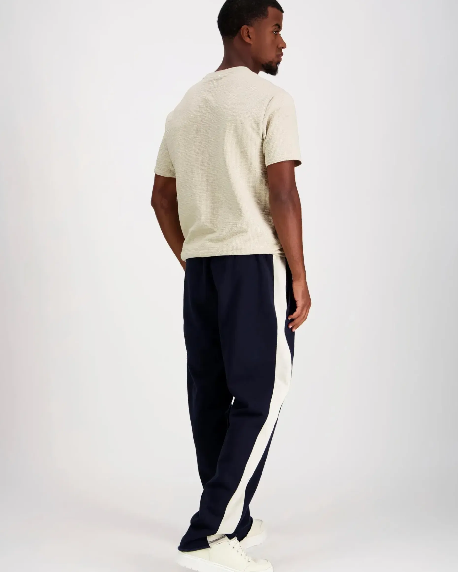 Superdry Athletic club collegehousut