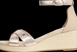 Tommy Hilfiger sandaalit