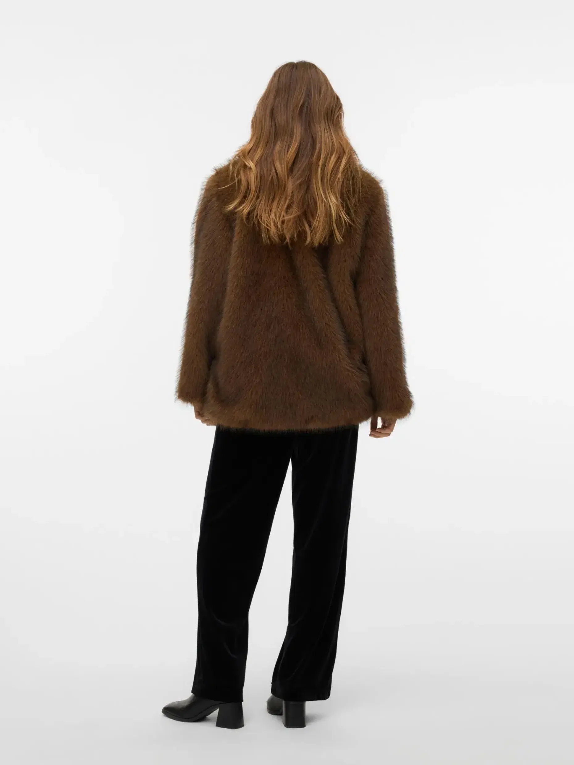 Vero Moda VMGloria tekoturkki