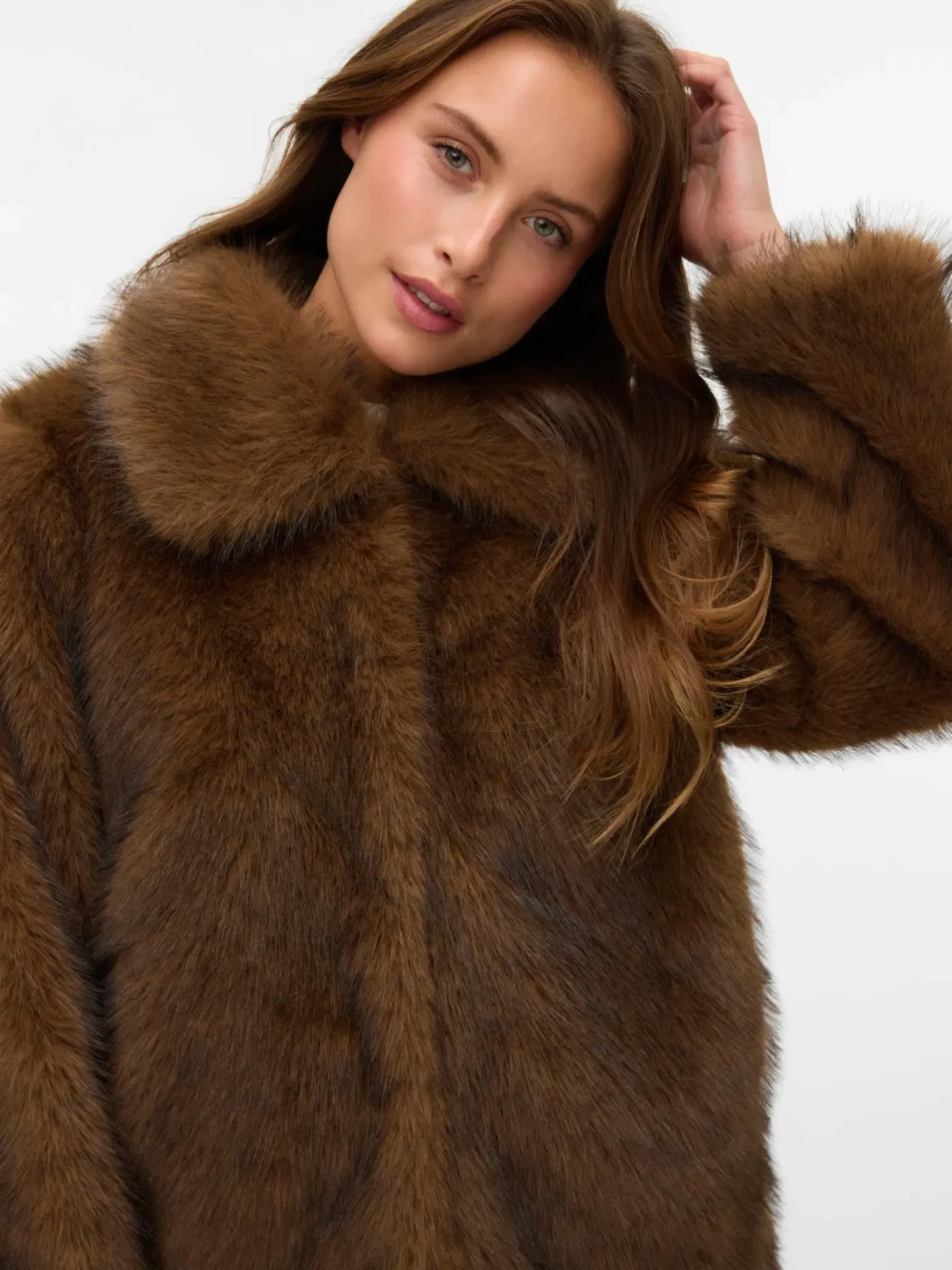 Vero Moda VMGloria tekoturkki