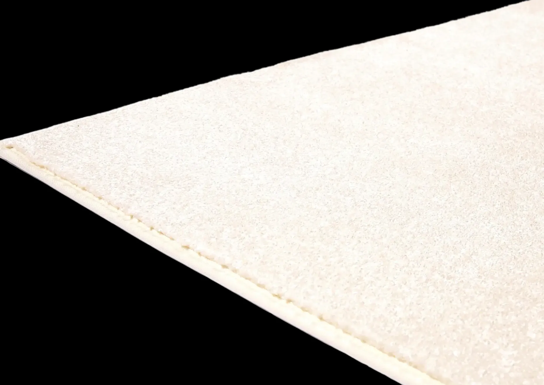 VM-Carpet Hattara nukkamatto 133x200cm valkoinen