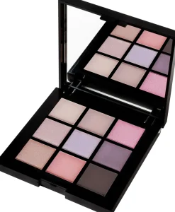 WE CARE ICON. Sweet Joy Eyes Palette luomiväripaletti