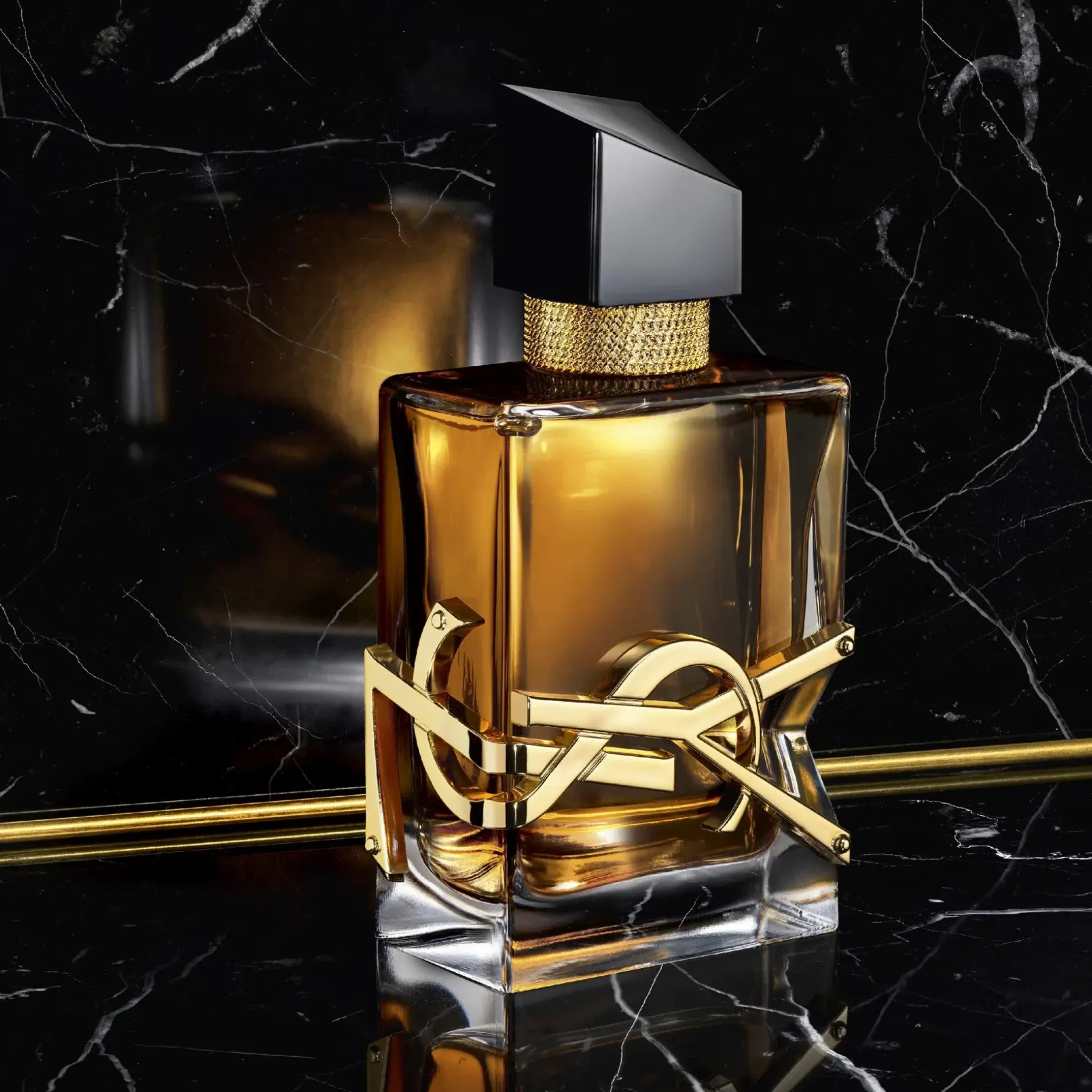 Yves Saint Laurent Libre Eau de Parfum Intense tuoksu 50 ml